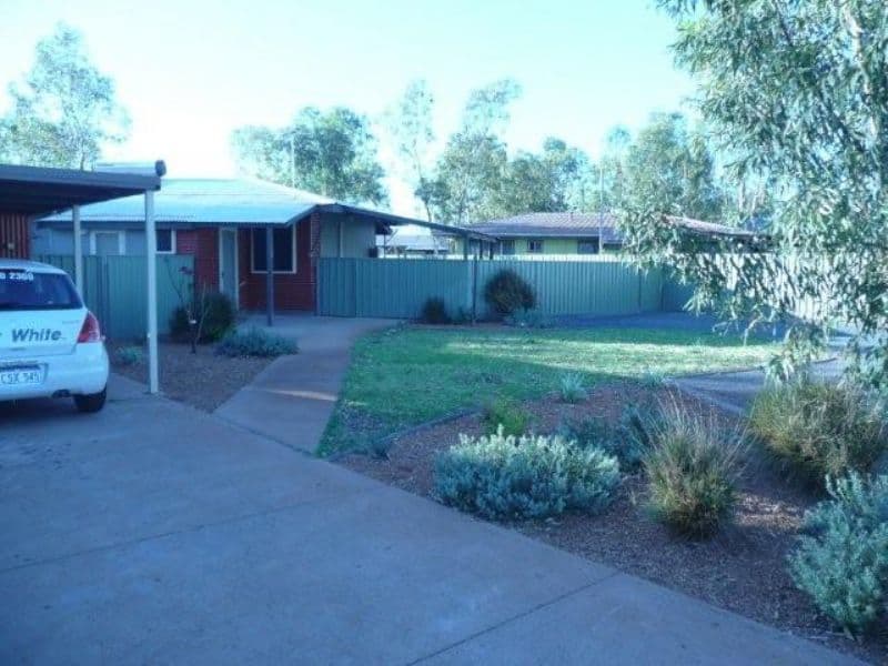 11 Corbet Place, SOUTH HEDLAND WA 6722, South Hedland - Thumbnail 2