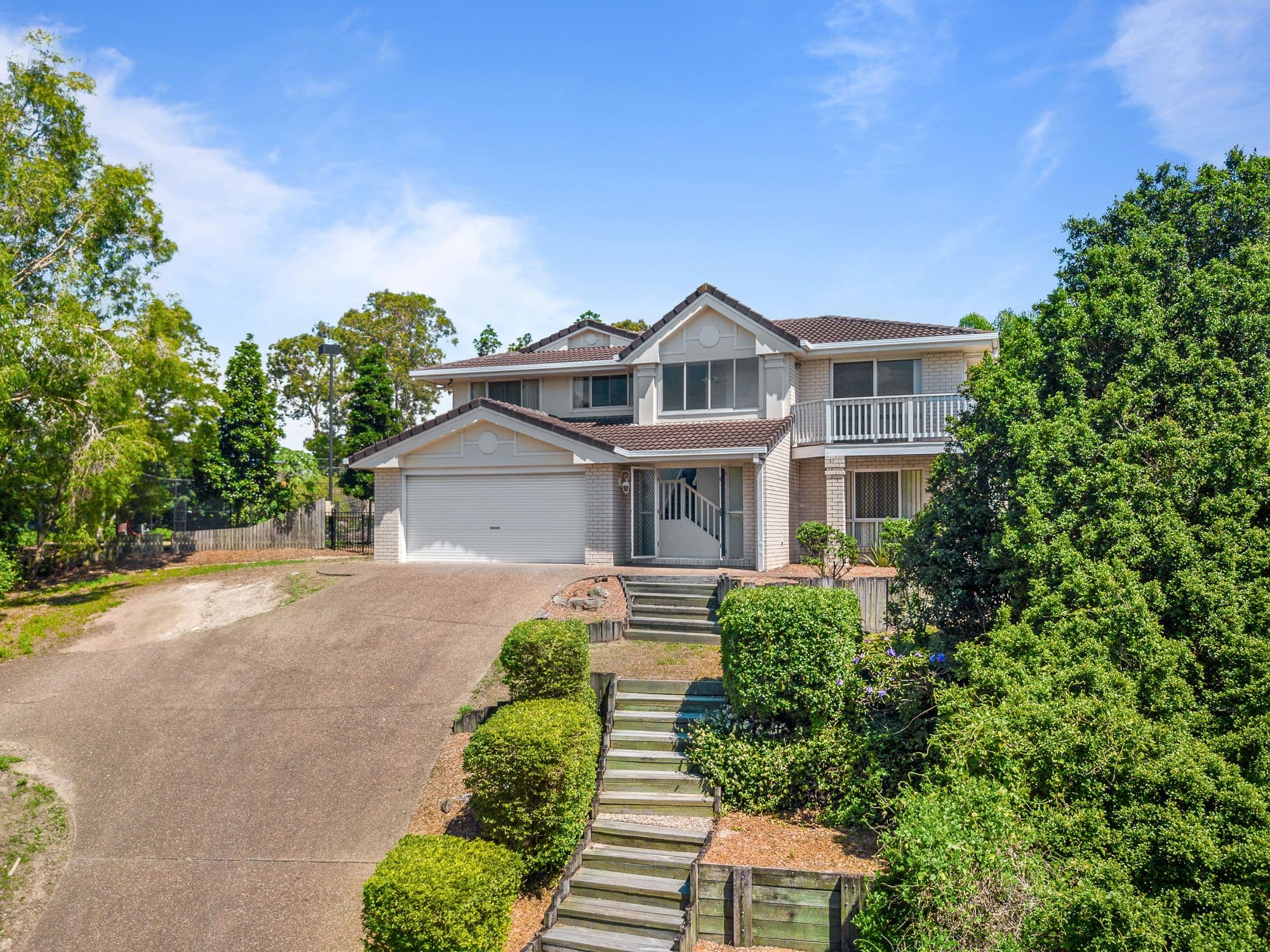9 Janie Close, Sinnamon Park QLD 4073, Sinnamon Park - Image 1