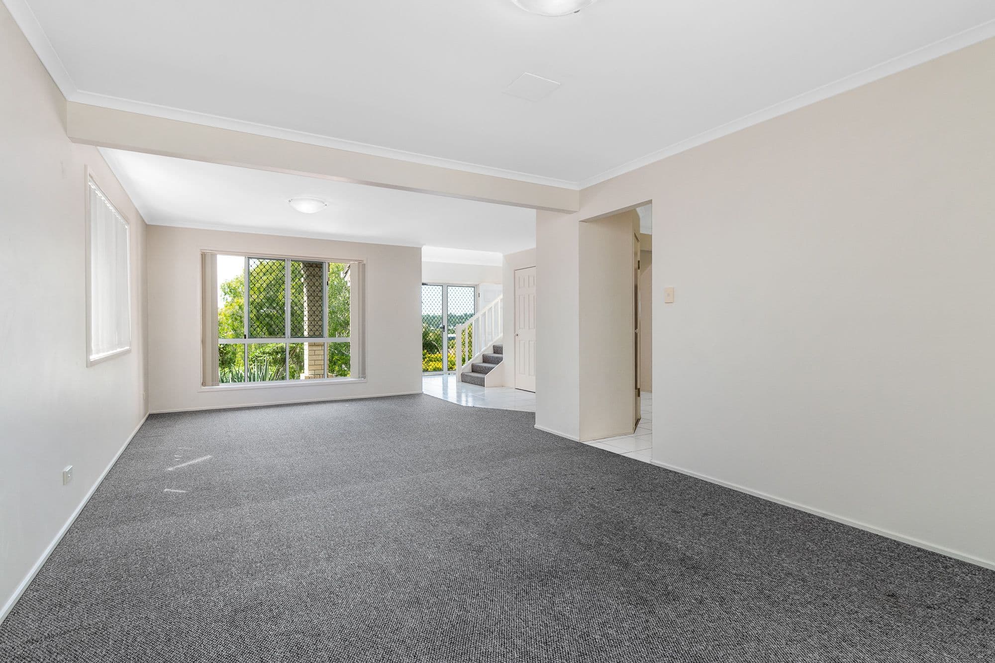 9 Janie Close, Sinnamon Park QLD 4073, Sinnamon Park - Thumbnail 4