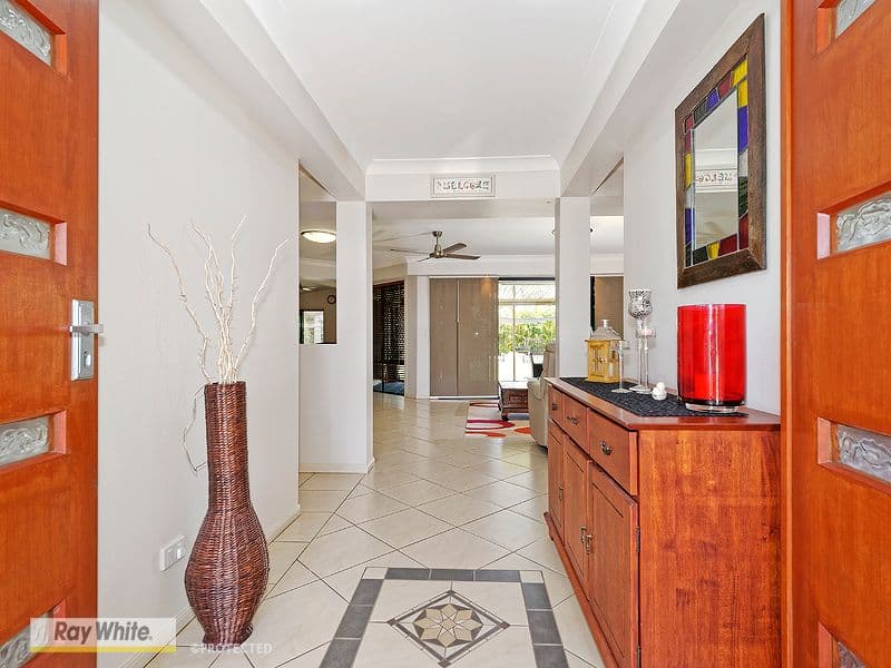 8 Hughendon Court, Deception Bay QLD 4508, Deception Bay - Thumbnail 3