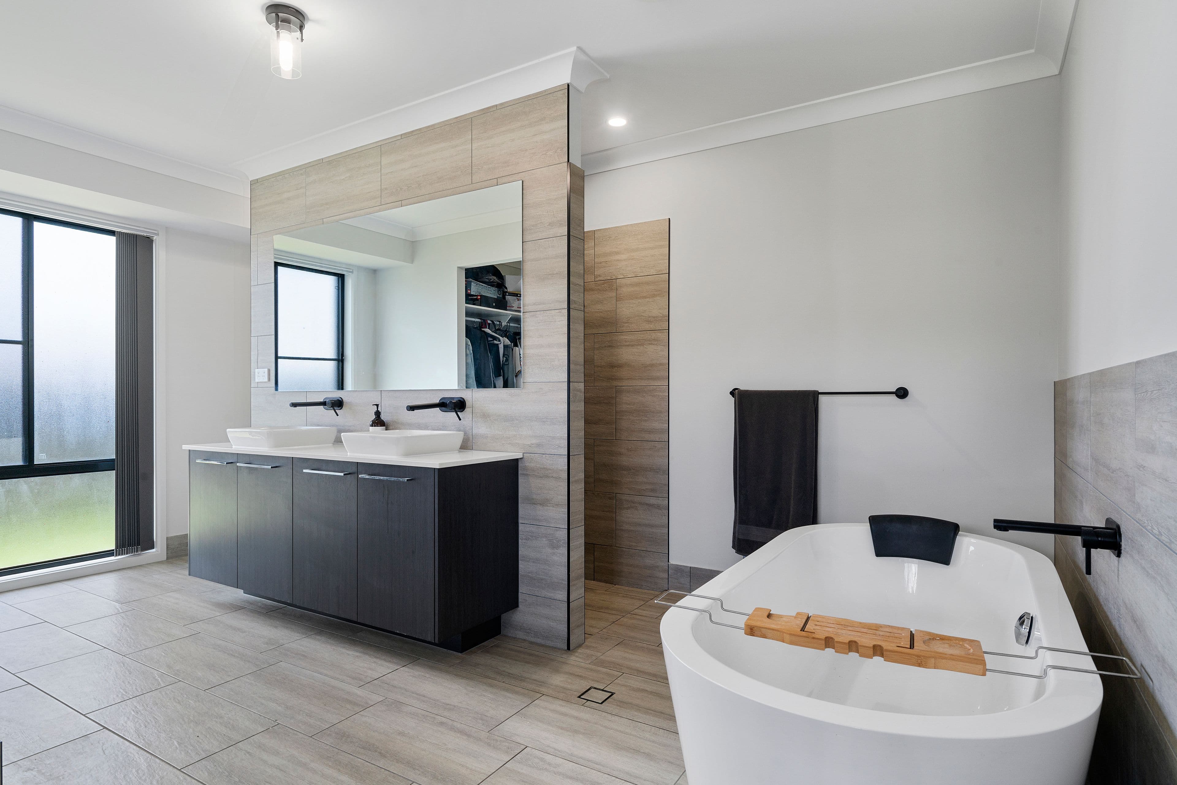 40 Stradbroke Street, Burpengary East QLD 4505, Burpengary East - Thumbnail 2