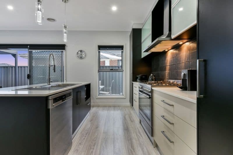 7 Mulgra View, Tarneit VIC 3029, Tarneit - Thumbnail 6