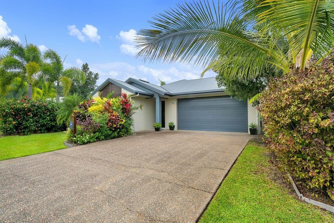 9 Seaways Street, Trinity Beach QLD 4879, Trinity Beach - Thumbnail 2