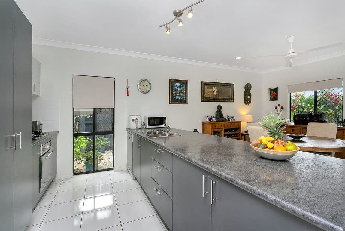 9 Seaways Street, Trinity Beach QLD 4879, Trinity Beach - Thumbnail 4