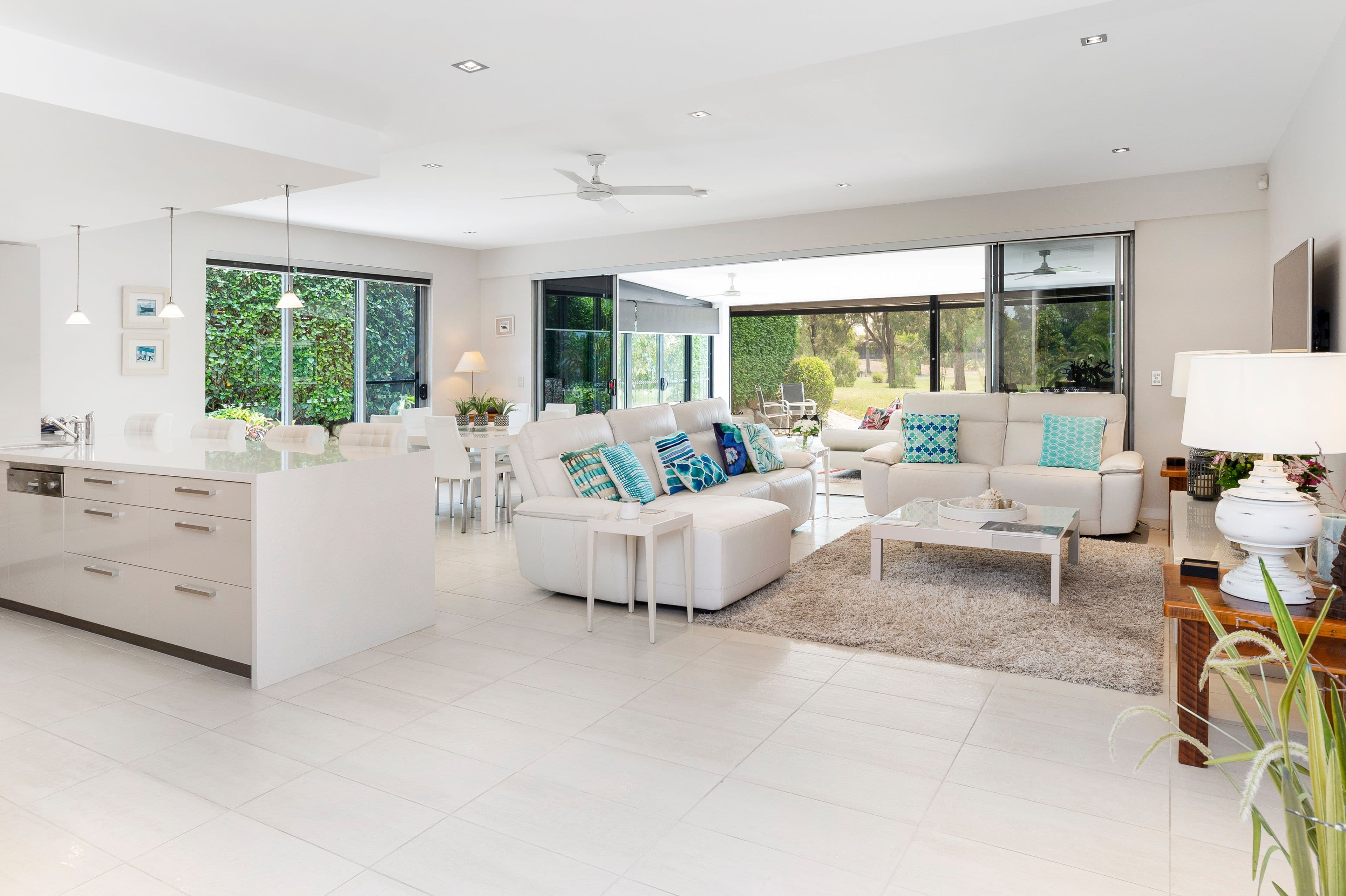 5220 Bay Hill Terrace, Sanctuary Cove QLD 4212, Sanctuary Cove - Thumbnail 2