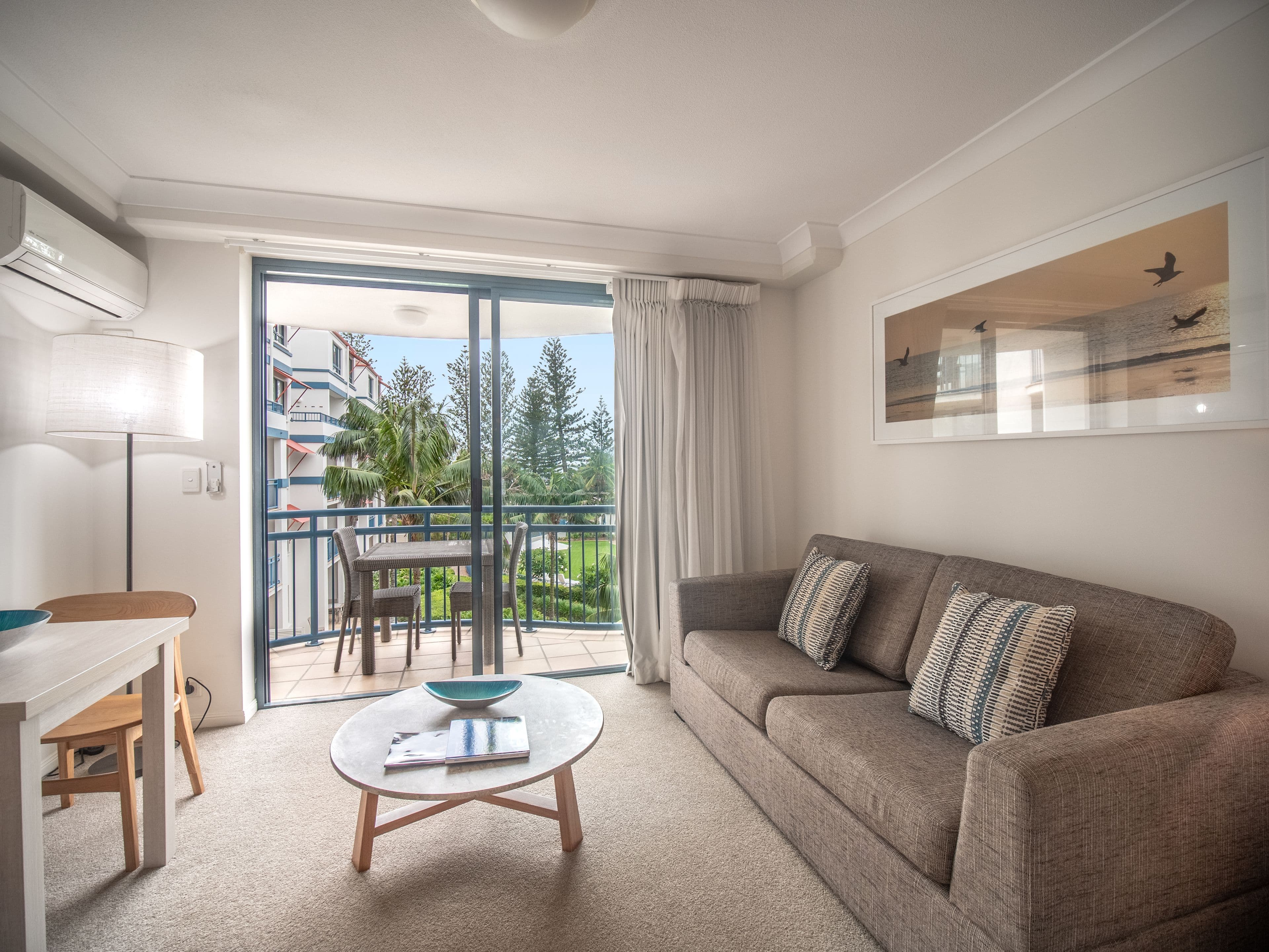 99 Griffith Street, Coolangatta QLD 4225, Coolangatta - Thumbnail 4