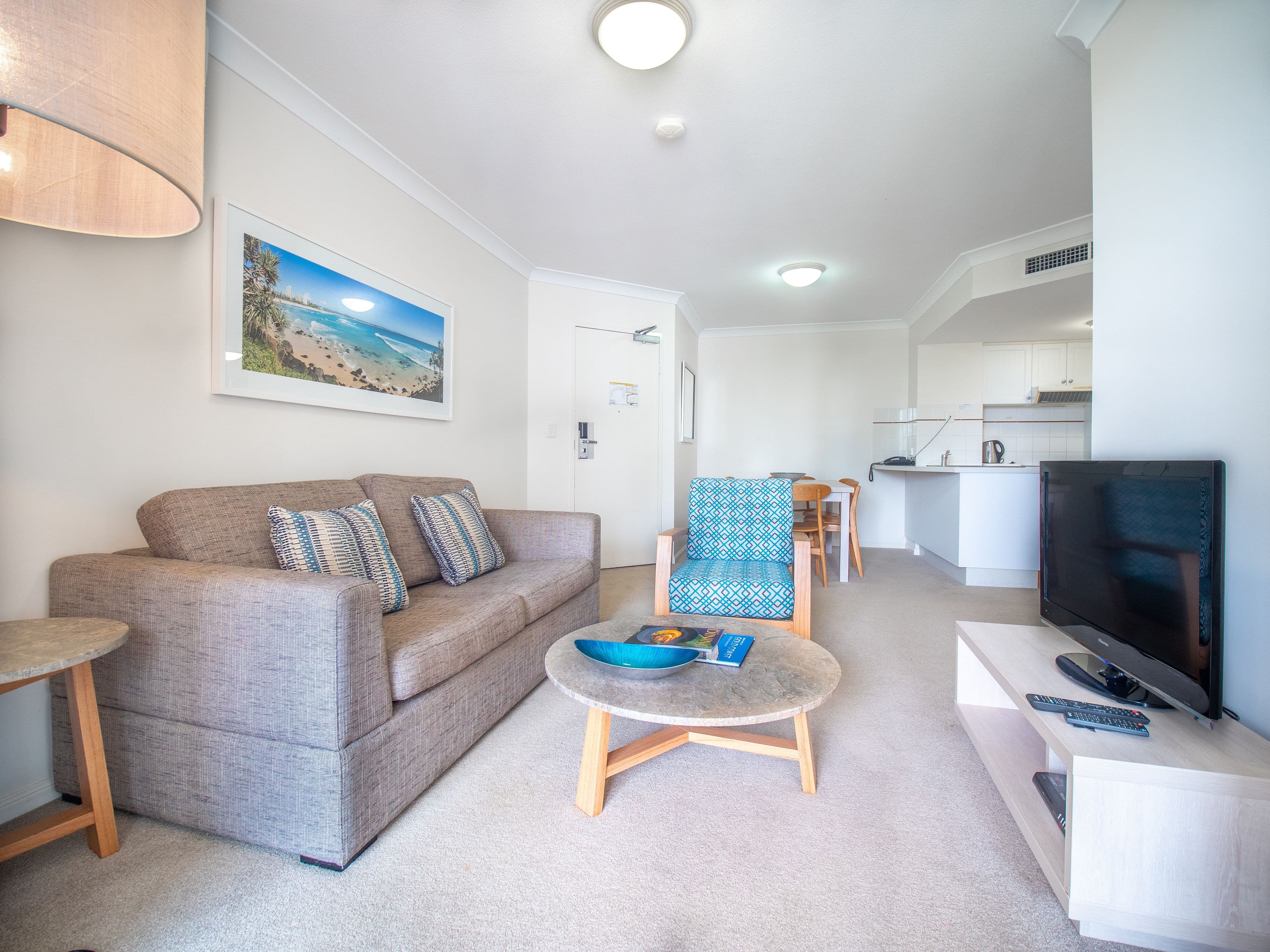 99 Griffith Street, Coolangatta QLD 4225, Coolangatta - Thumbnail 7