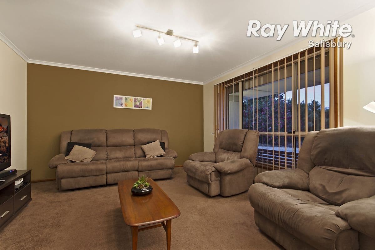 4 Coachwood Close, Blakeview SA 5114, Blakeview - Thumbnail 2