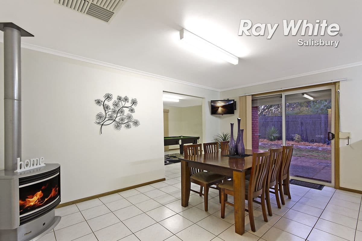 4 Coachwood Close, Blakeview SA 5114, Blakeview - Thumbnail 4