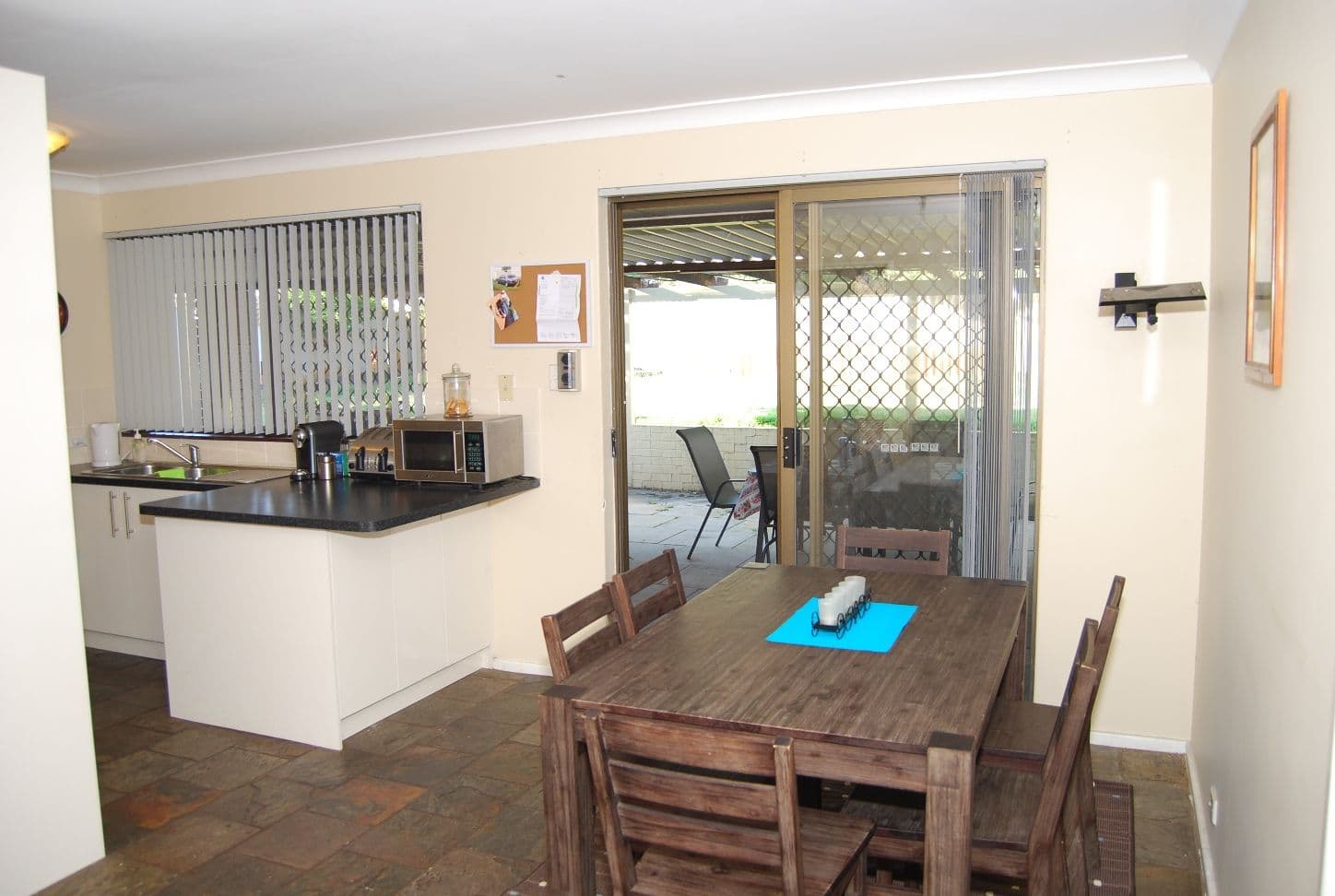 27 Durack Cresent, GOSNELLS WA 6110, Gosnells - Thumbnail 4