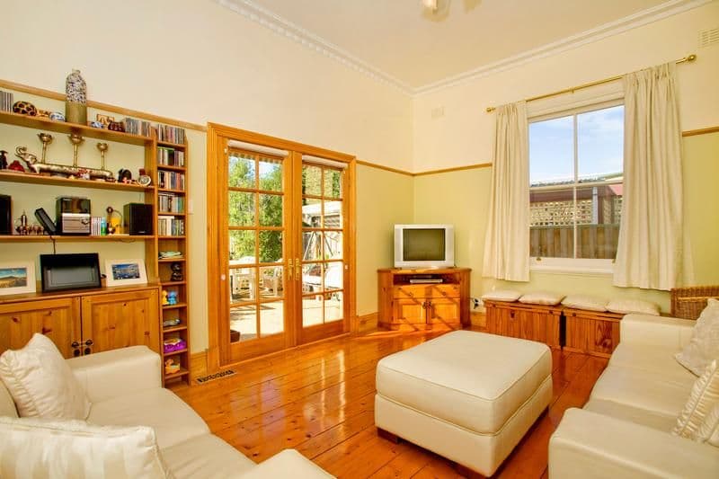 67 Forest Road, LARA VIC 3212, Lara - Thumbnail 2