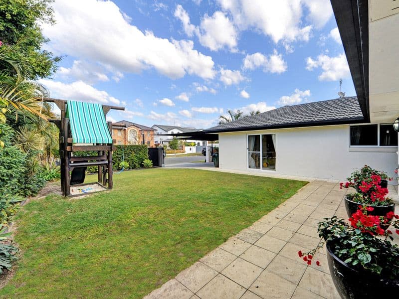 44 Volante Crescent, Mermaid Waters QLD 4218, Mermaid Waters - Thumbnail 4