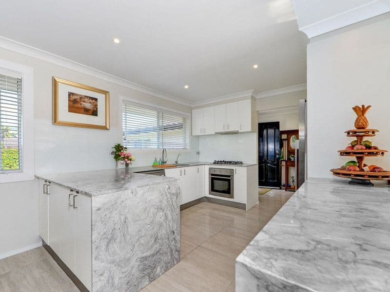 44 Volante Crescent, Mermaid Waters QLD 4218, Mermaid Waters - Thumbnail 6