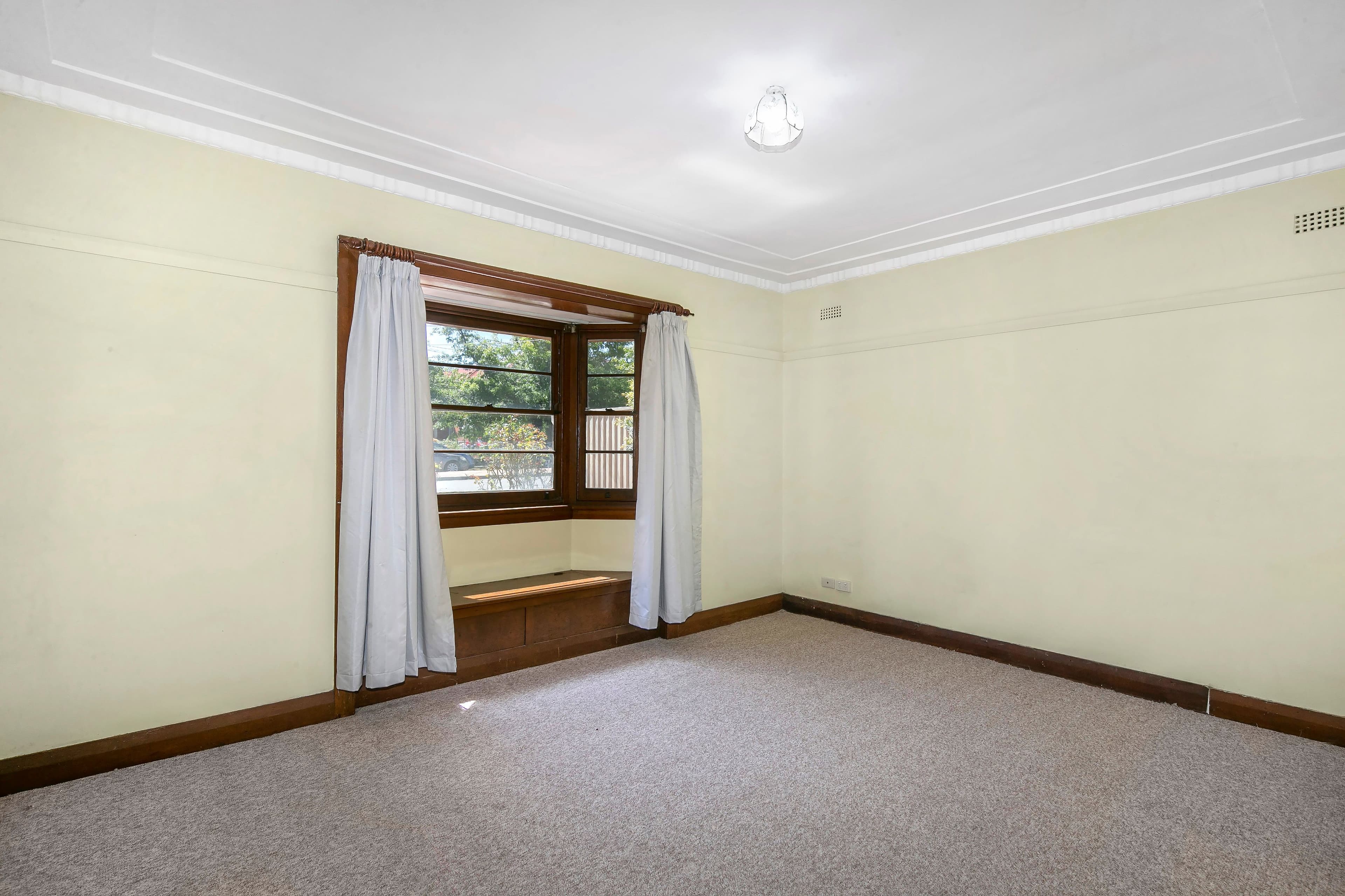 201 Bourke Street, Goulburn NSW 2580, Goulburn - Thumbnail 3