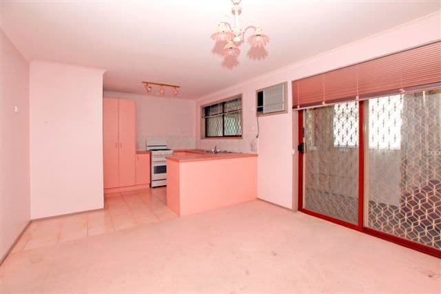 7 Flowers Close, ROXBURGH PARK VIC 3064, Roxburgh Park - Thumbnail 2