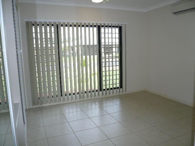 ROSEBERY NT 0832, Rosebery - Thumbnail 2