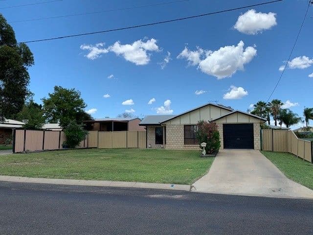 124 Bowen Street, Roma QLD 4455, Roma - Image 1