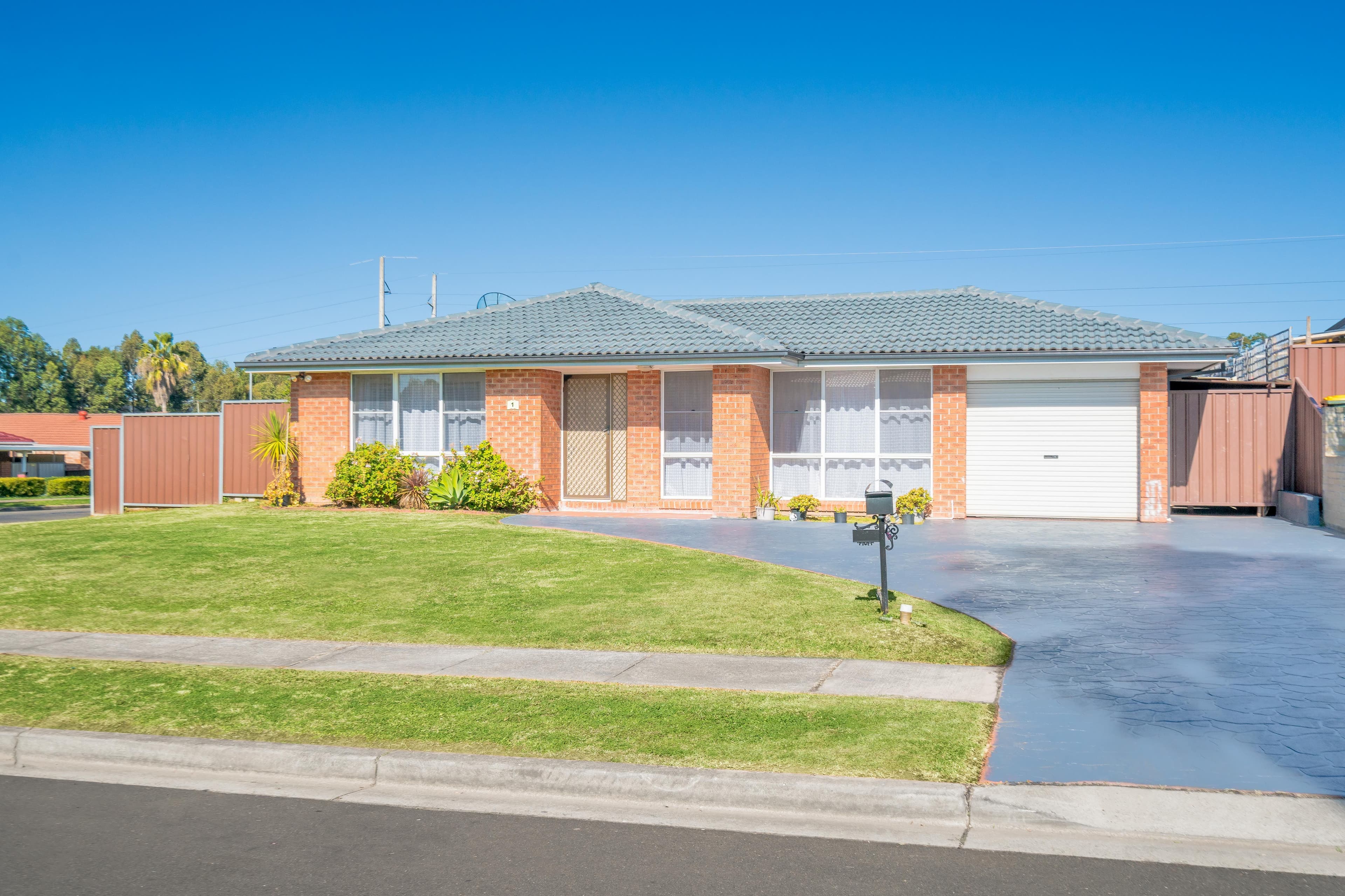1 Cheryl Place, Plumpton - Image 1