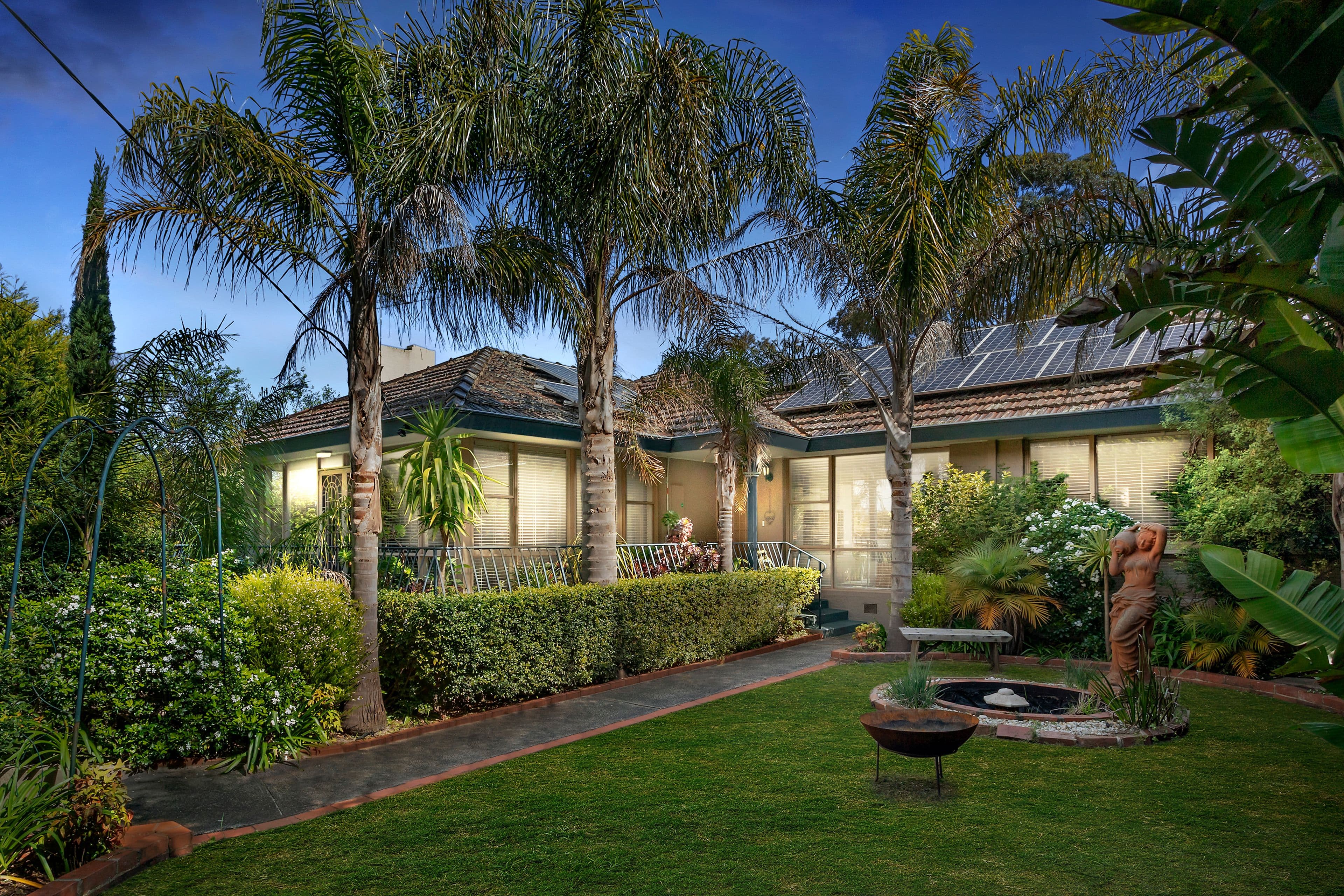 44 Kenilworth Avenue, Frankston VIC 3199, Frankston - Thumbnail 2