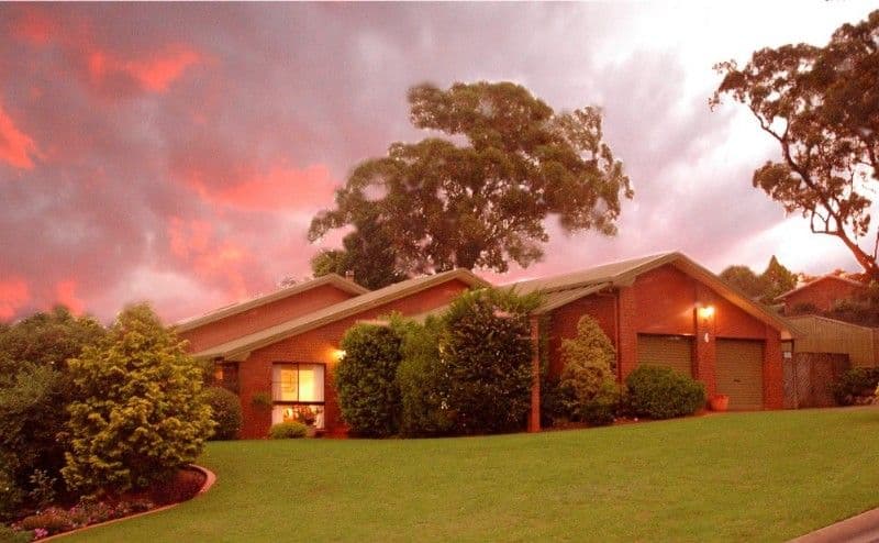 4 Lorna Court, CENTENARY HEIGHTS QLD 4350, Centenary Heights - Image 1