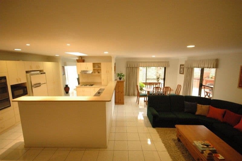 4 Lorna Court, CENTENARY HEIGHTS QLD 4350, Centenary Heights - Thumbnail 7