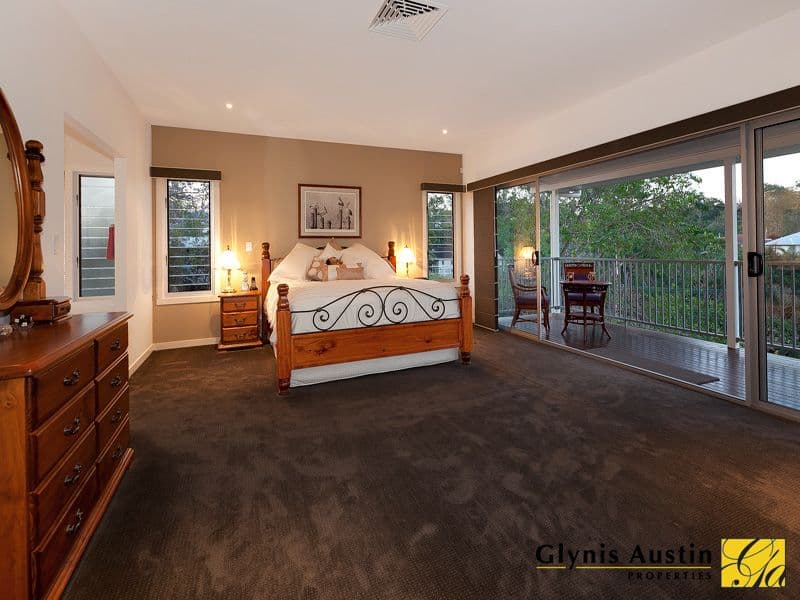 10 Mackay Terrace, BARDON QLD 4065, Bardon - Thumbnail 7