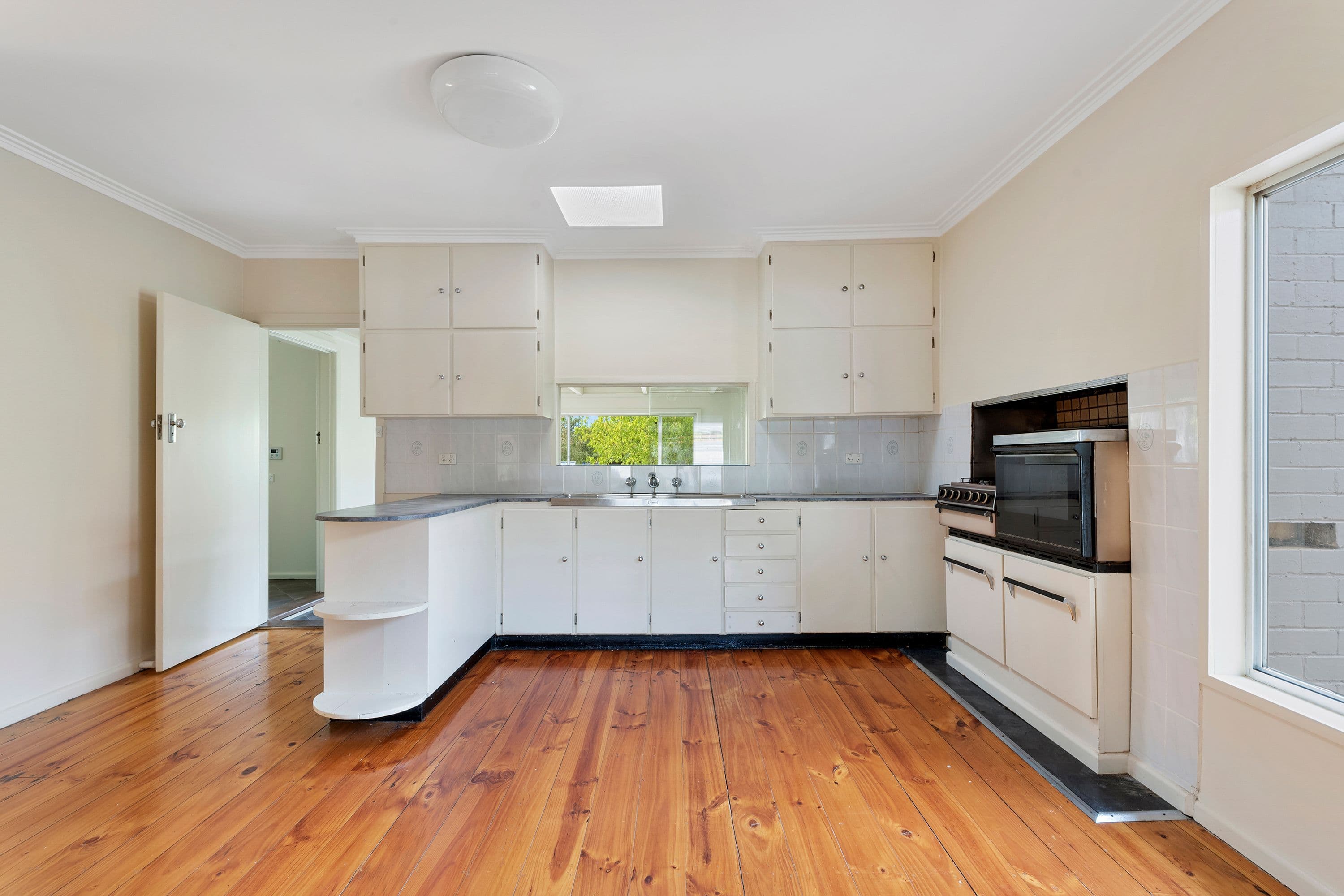 5 Nankoor Street, Golden Square VIC 3555, Golden Square - Thumbnail 3