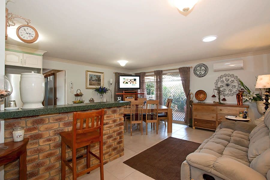12 Donna Court, KEARNEYS SPRING QLD 4350, Kearneys Spring - Thumbnail 4
