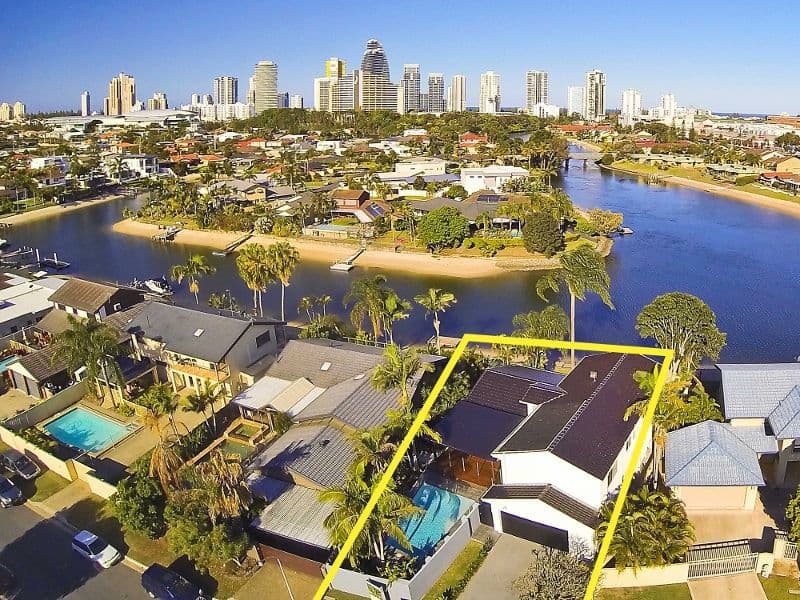 20 Maureen Court, BROADBEACH WATERS QLD 4218, Broadbeach Waters - Image 1