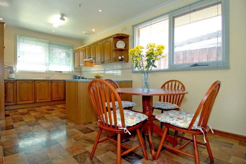 11 Loyola Court, WATSONIA VIC 3087, Watsonia - Thumbnail 4