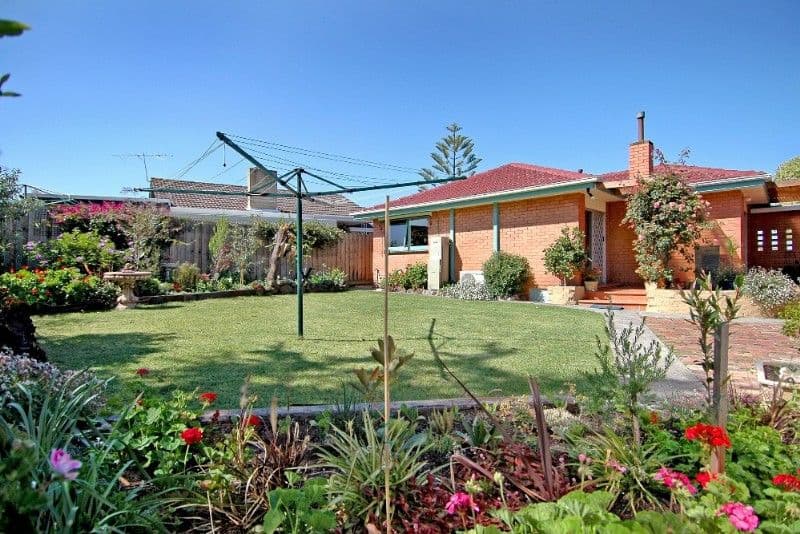 11 Loyola Court, WATSONIA VIC 3087, Watsonia - Thumbnail 5