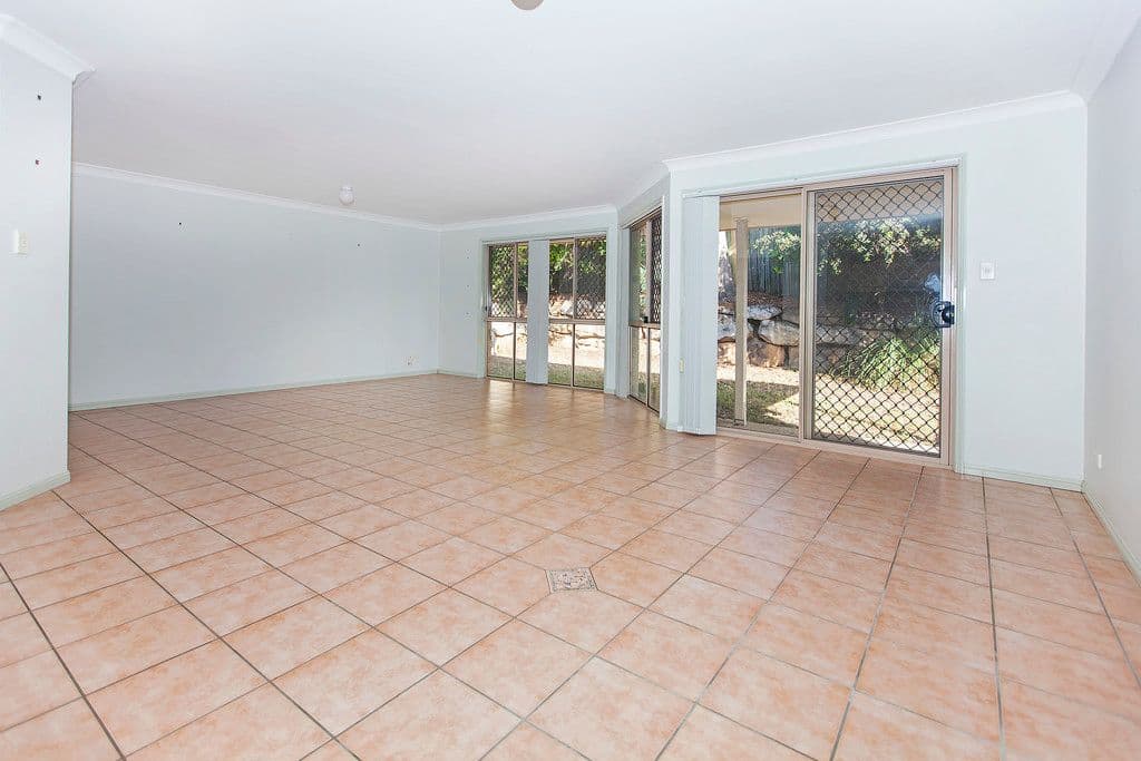 110 Woodcrest Way, Springfield QLD 4300, Springfield - Thumbnail 4
