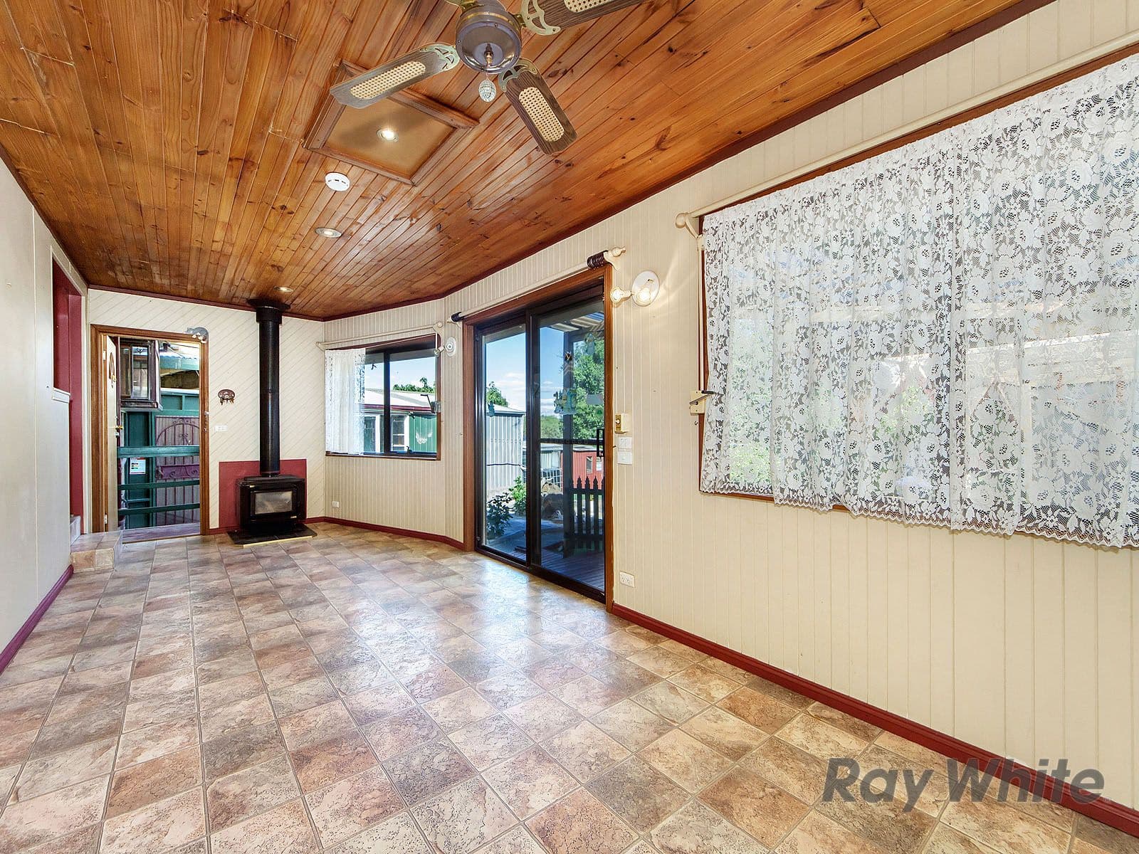 7 Poplar Court, St Albans VIC 3021, St Albans - Thumbnail 5