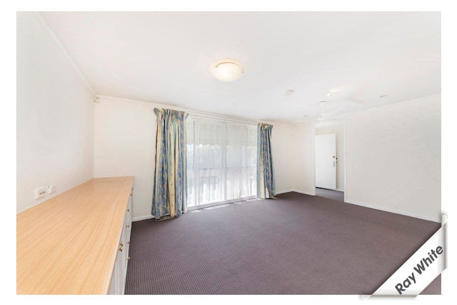 46 McKillop Circuit, KAMBAH ACT 2902, Kambah - Thumbnail 2
