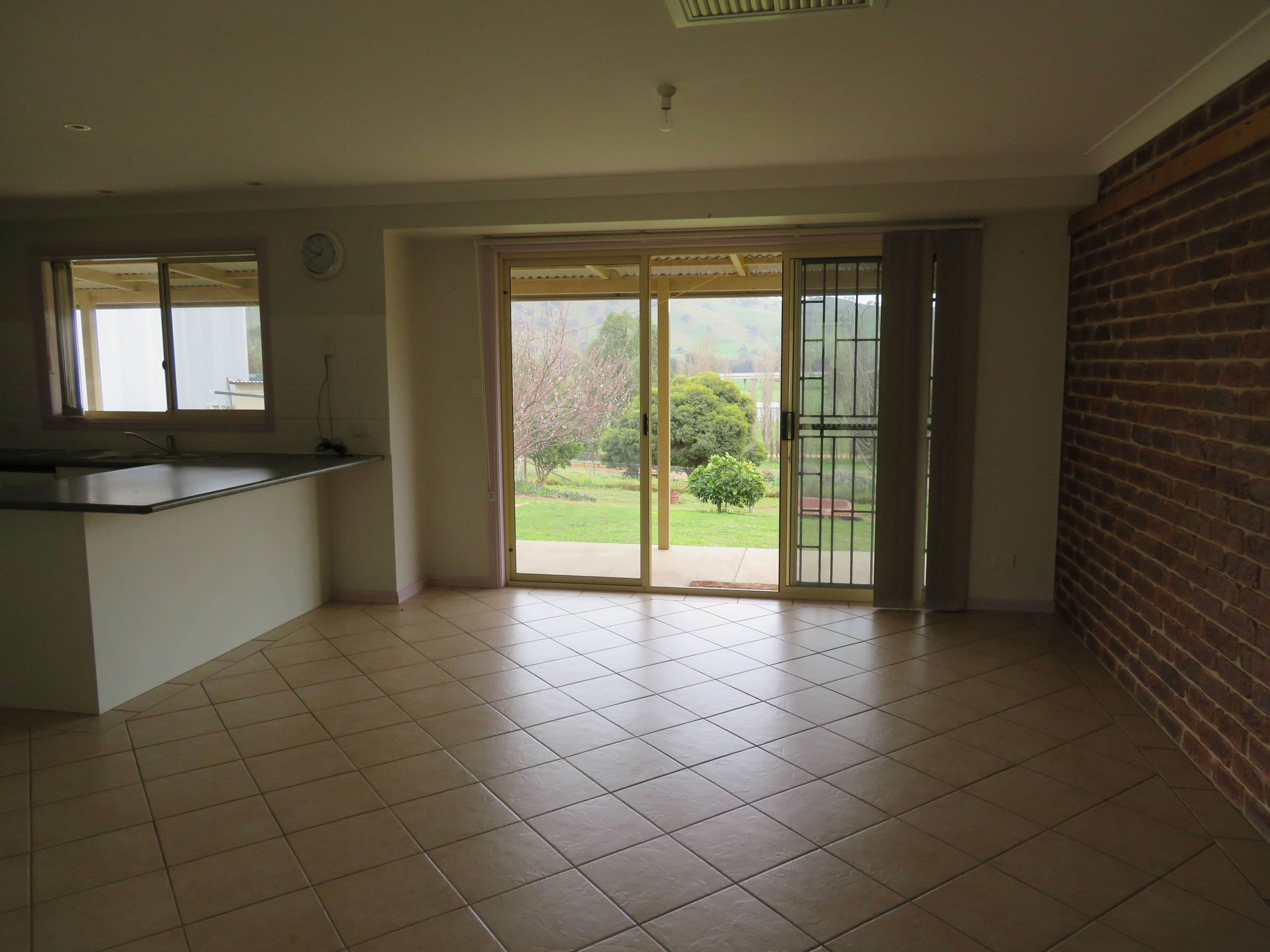 35 Mount Street, Gundagai NSW 2722, Gundagai - Thumbnail 5