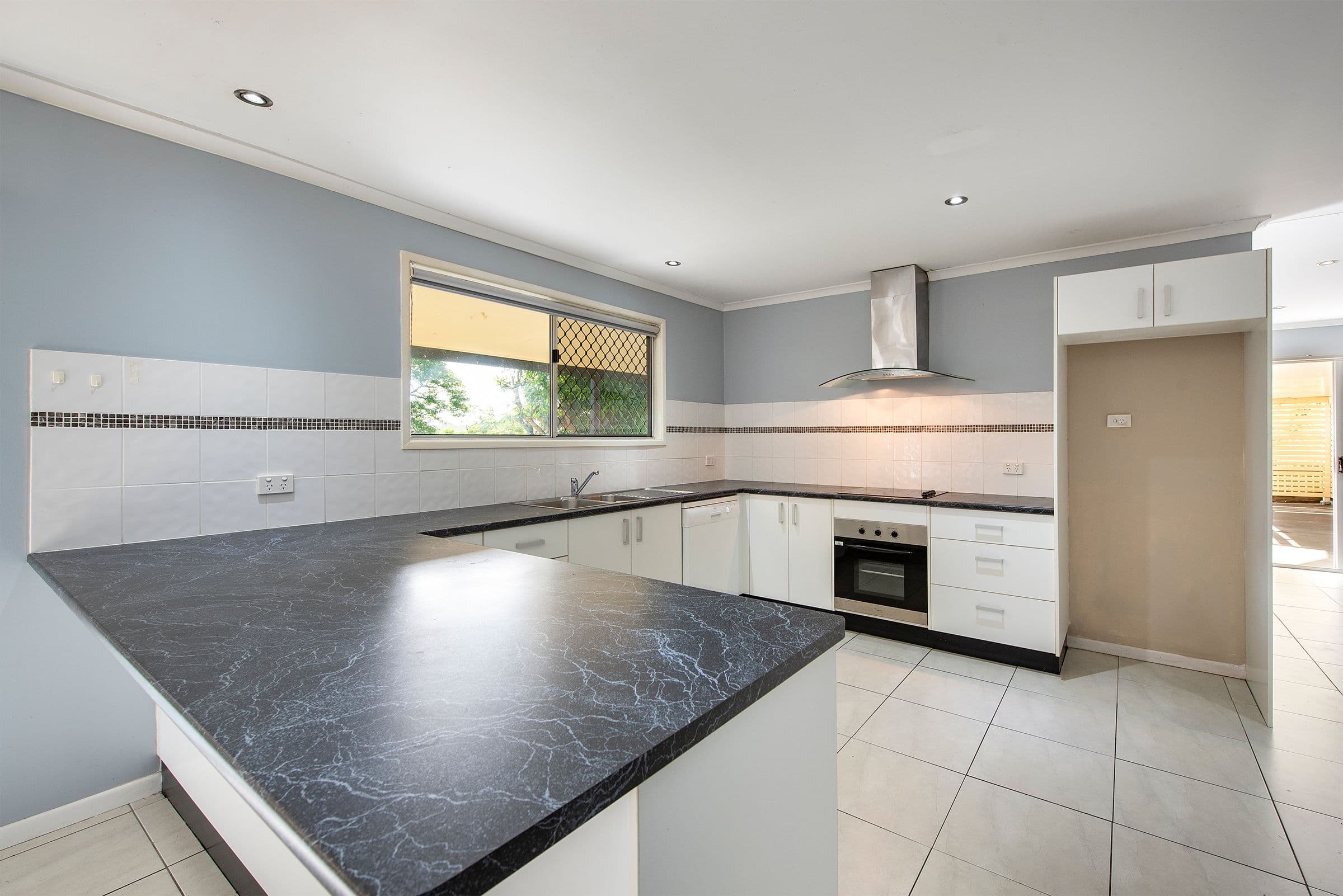 100 Jean Street, Woodridge QLD 4114, Woodridge - Thumbnail 3