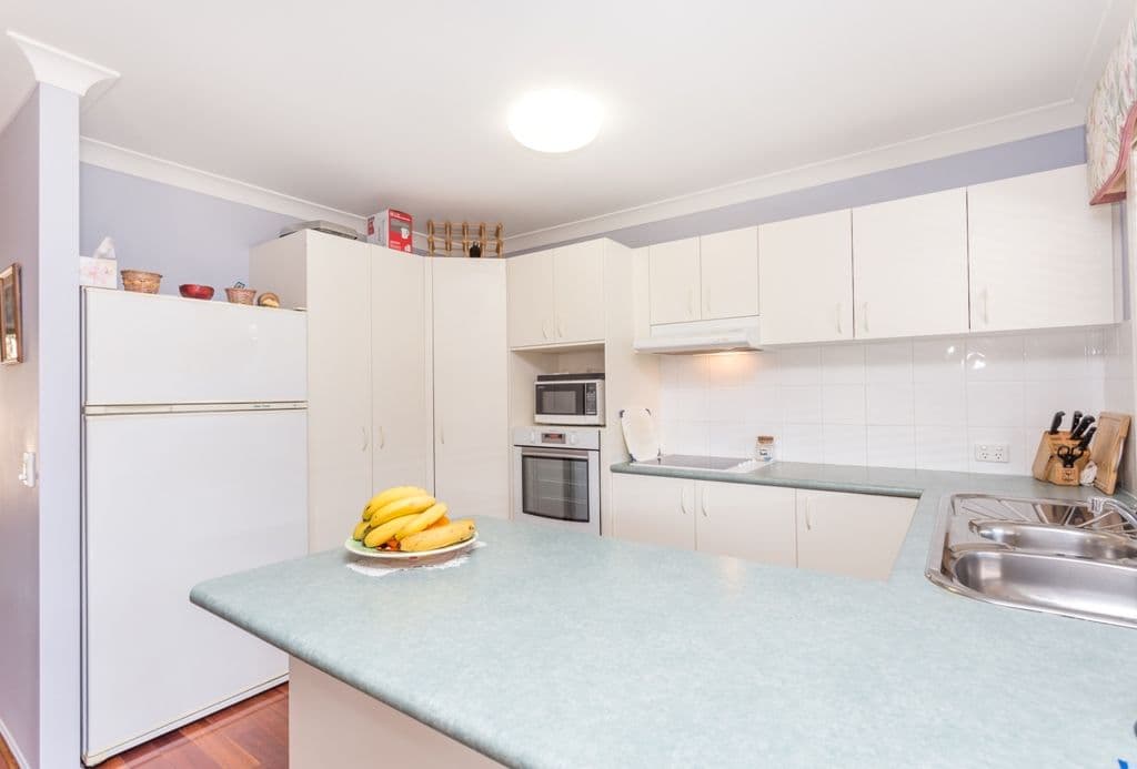 120 Uxbridge Street, GRANGE QLD 4051, Grange - Thumbnail 4