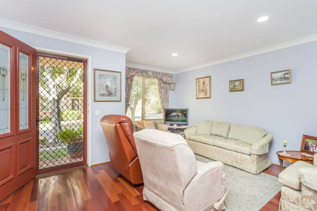 120 Uxbridge Street, GRANGE QLD 4051, Grange - Thumbnail 6