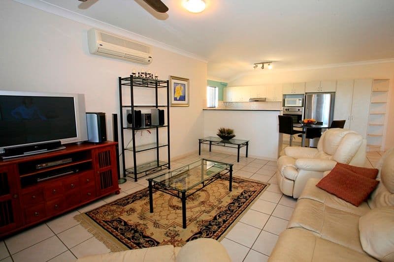 60 Mitchell Street, NORTH WARD QLD 4810, North Ward - Thumbnail 3