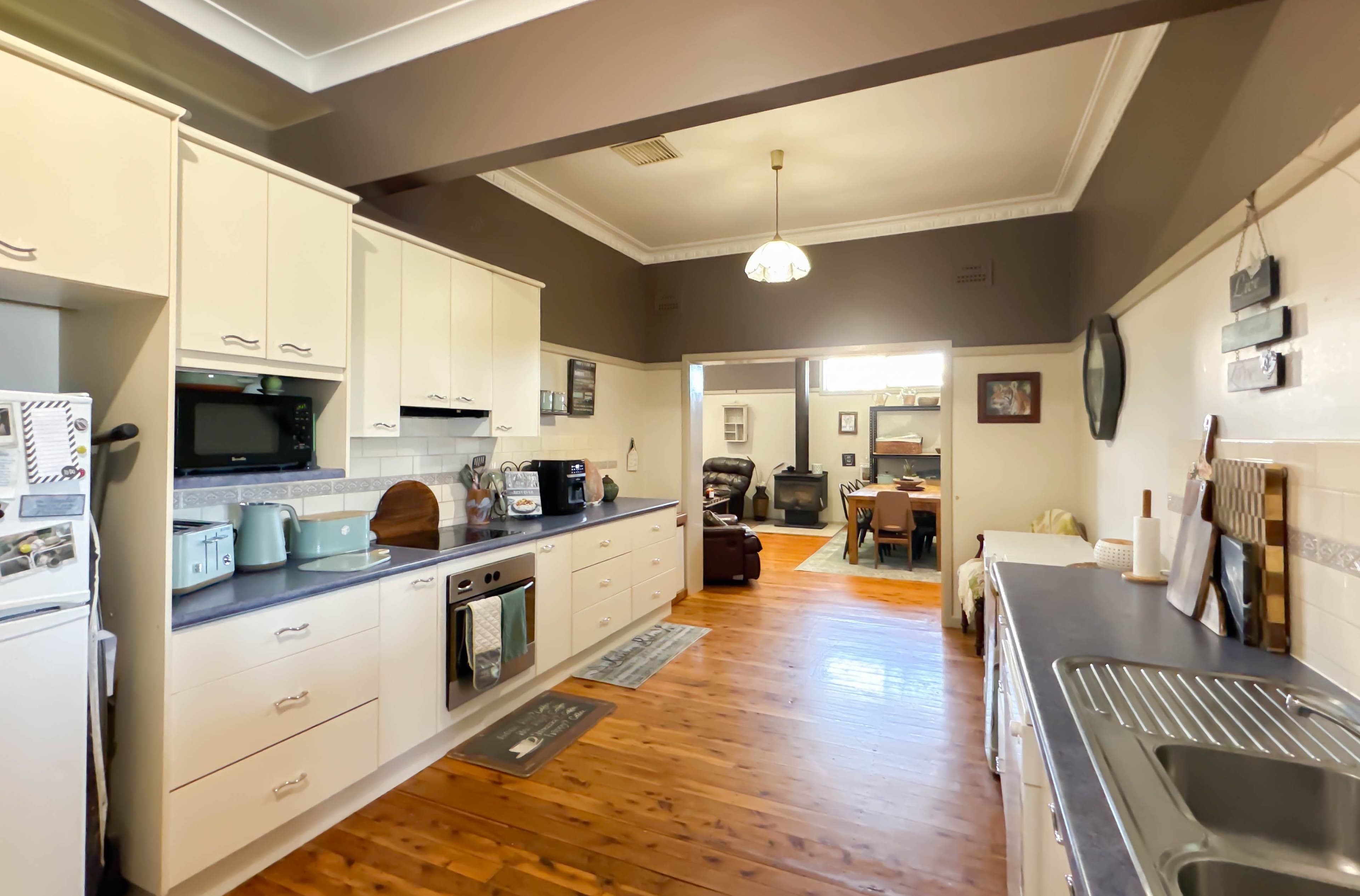 42 Albert Street, Parkes NSW 2870, Parkes - Thumbnail 6