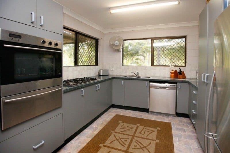 25 Riley Road, CAPE CLEVELAND QLD 4810, Cape Cleveland - Thumbnail 5