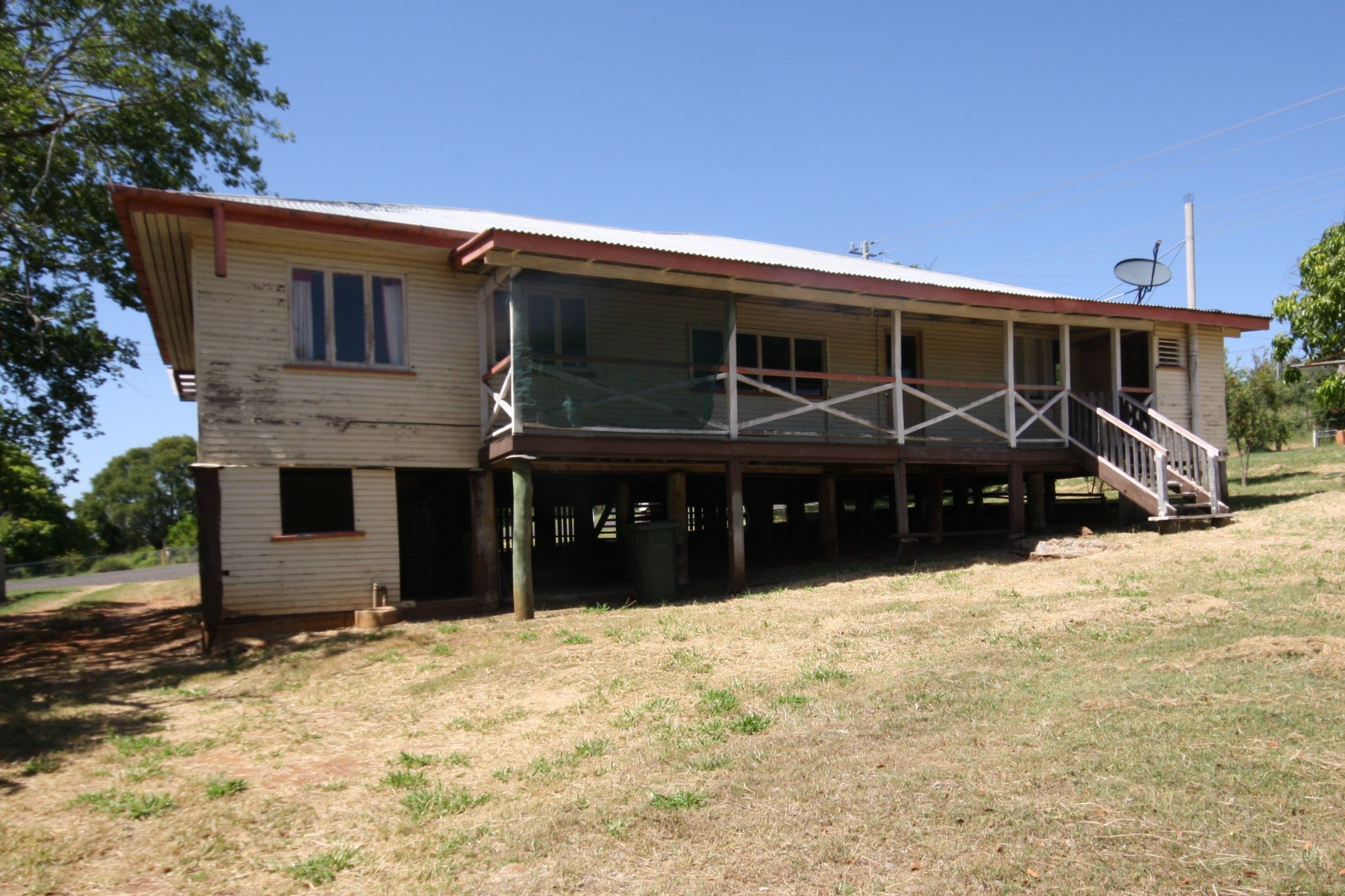 6 Stockman Street, Eidsvold QLD 4627, Eidsvold - Image 1