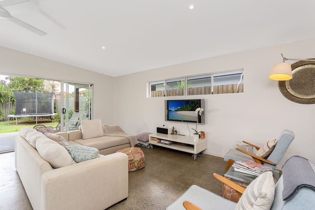94 Nobby Parade, Miami QLD 4220, Miami - Thumbnail 3