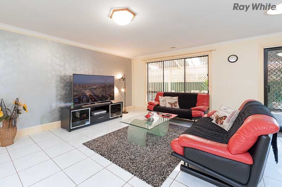 11 Flemming Avenue, Burnside VIC 3023, Burnside - Thumbnail 4
