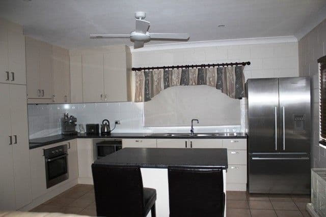 10 Garbutt Street, INGHAM QLD 4850, Ingham - Thumbnail 2