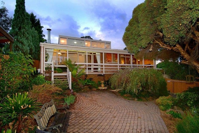 8 Nokuna Court, GREENSBOROUGH VIC 3088, Greensborough - Thumbnail 4
