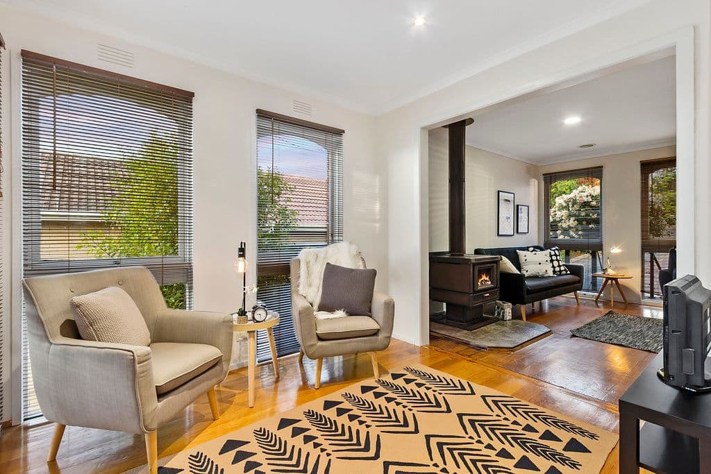 40 Barrington Road, Barrington, Barrington - Thumbnail 4