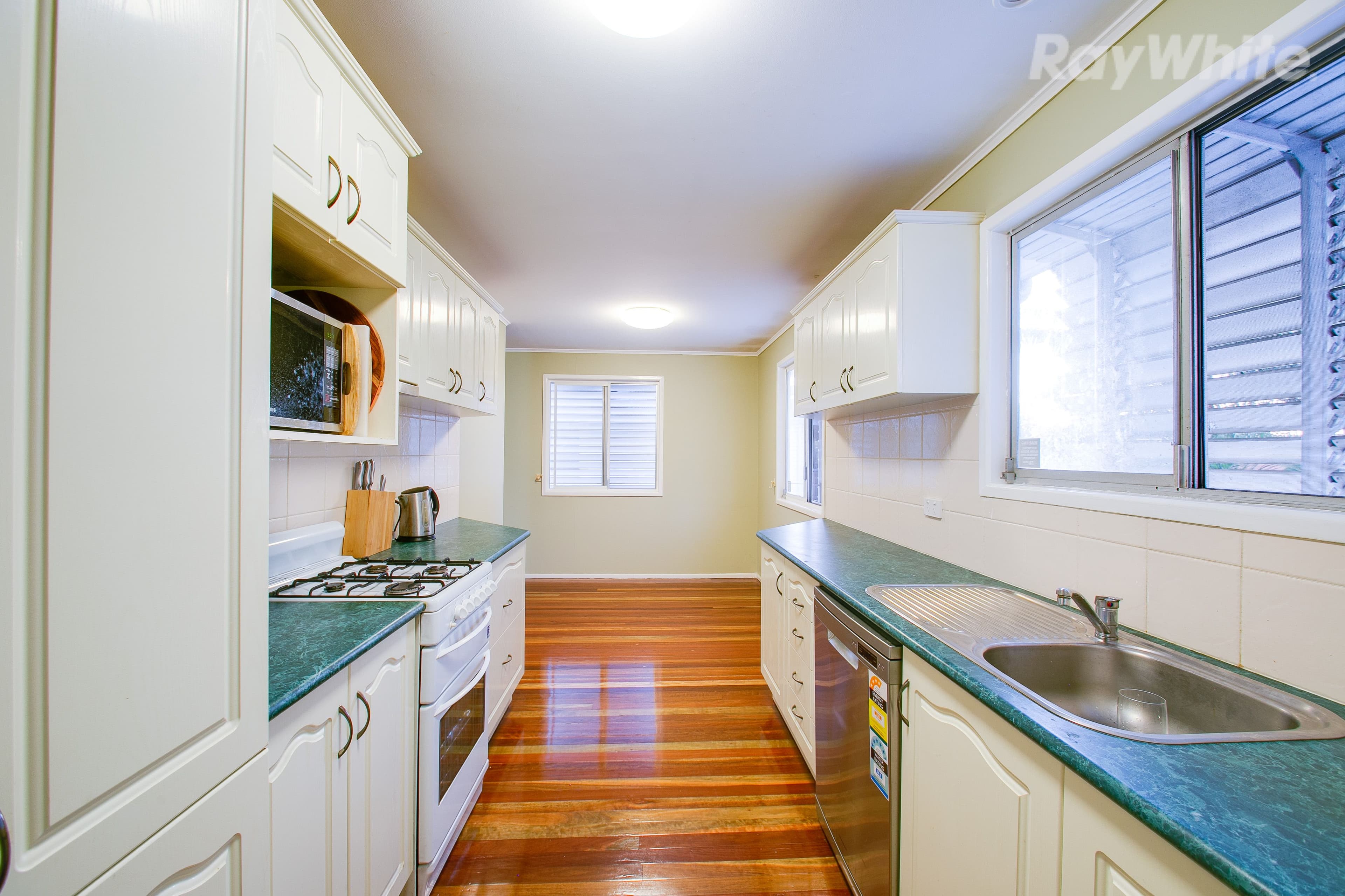 3 Horton Street, Bundamba QLD 4304, Bundamba - Thumbnail 8