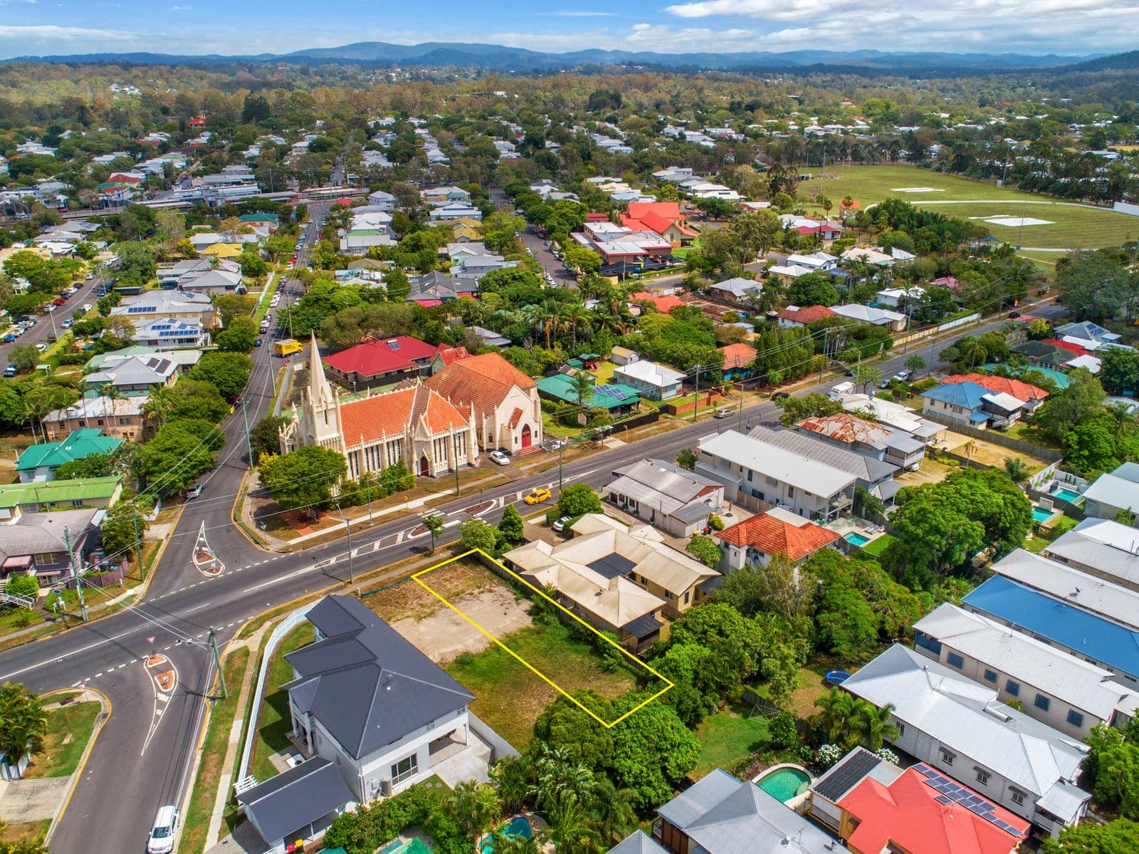 210 Oxley Road, Graceville QLD 4075, Graceville - Thumbnail 3