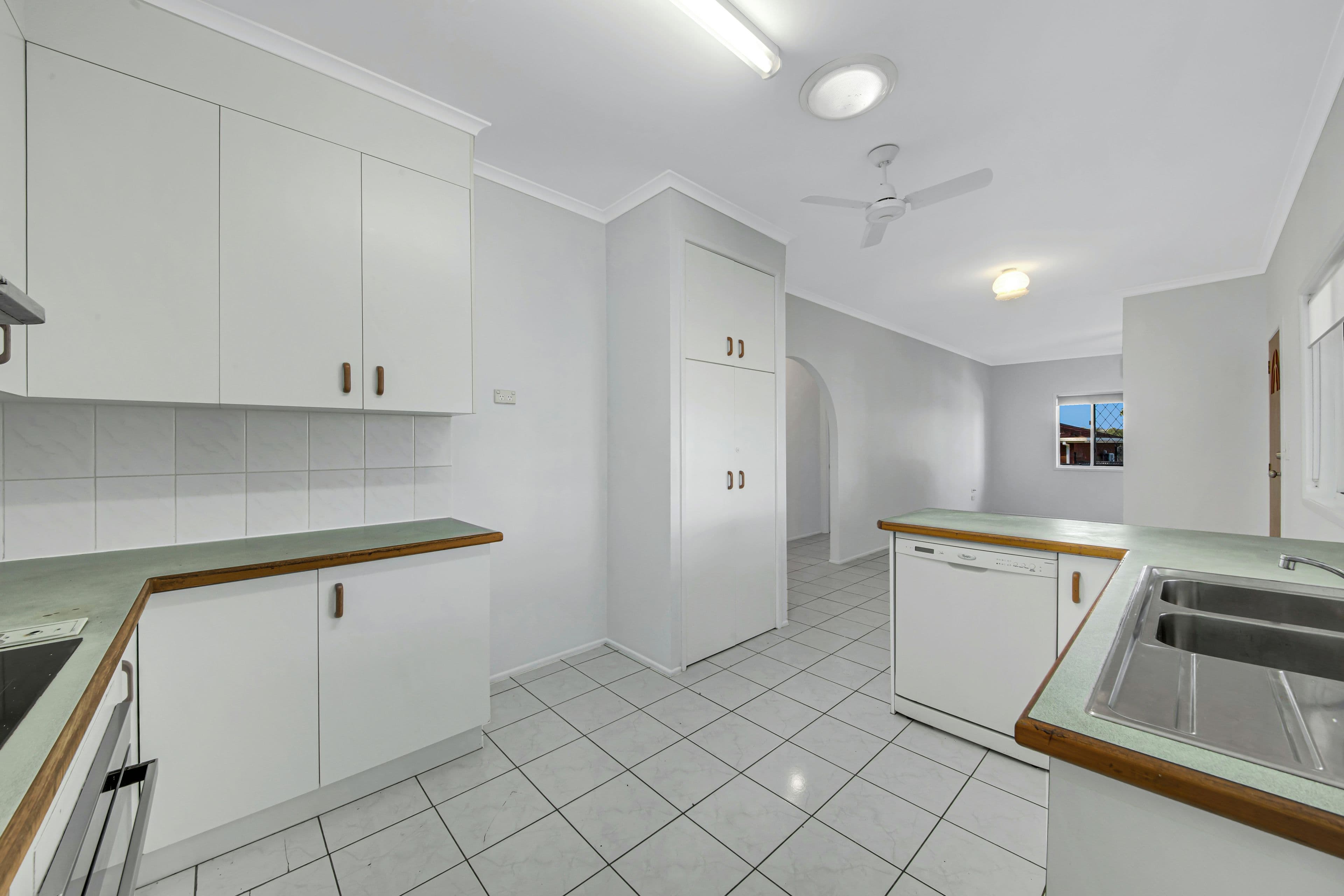 5 Melia Court, Kin Kora QLD 4680, Kin Kora - Thumbnail 2